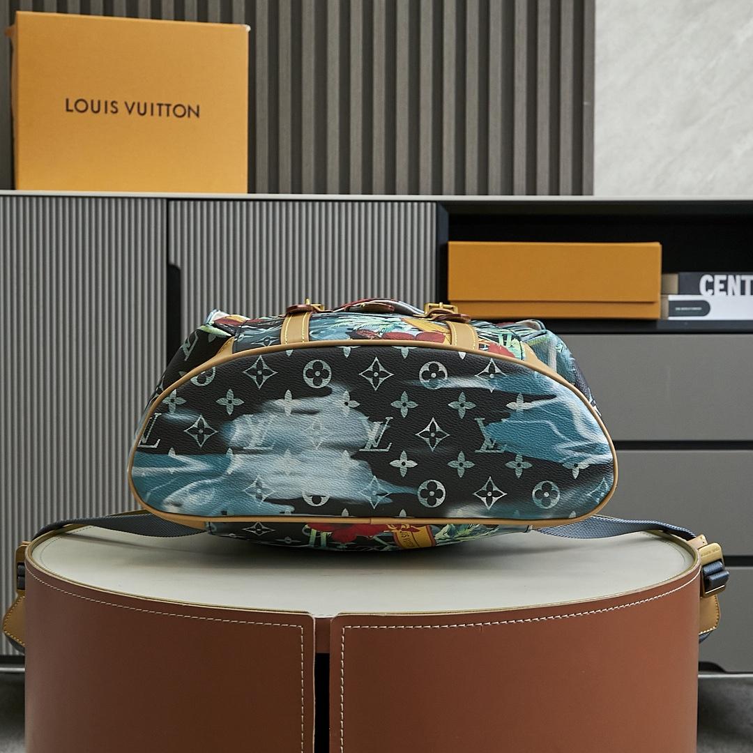 Louis Vuitton Christopher MM  M24996 - PerfectKickZ