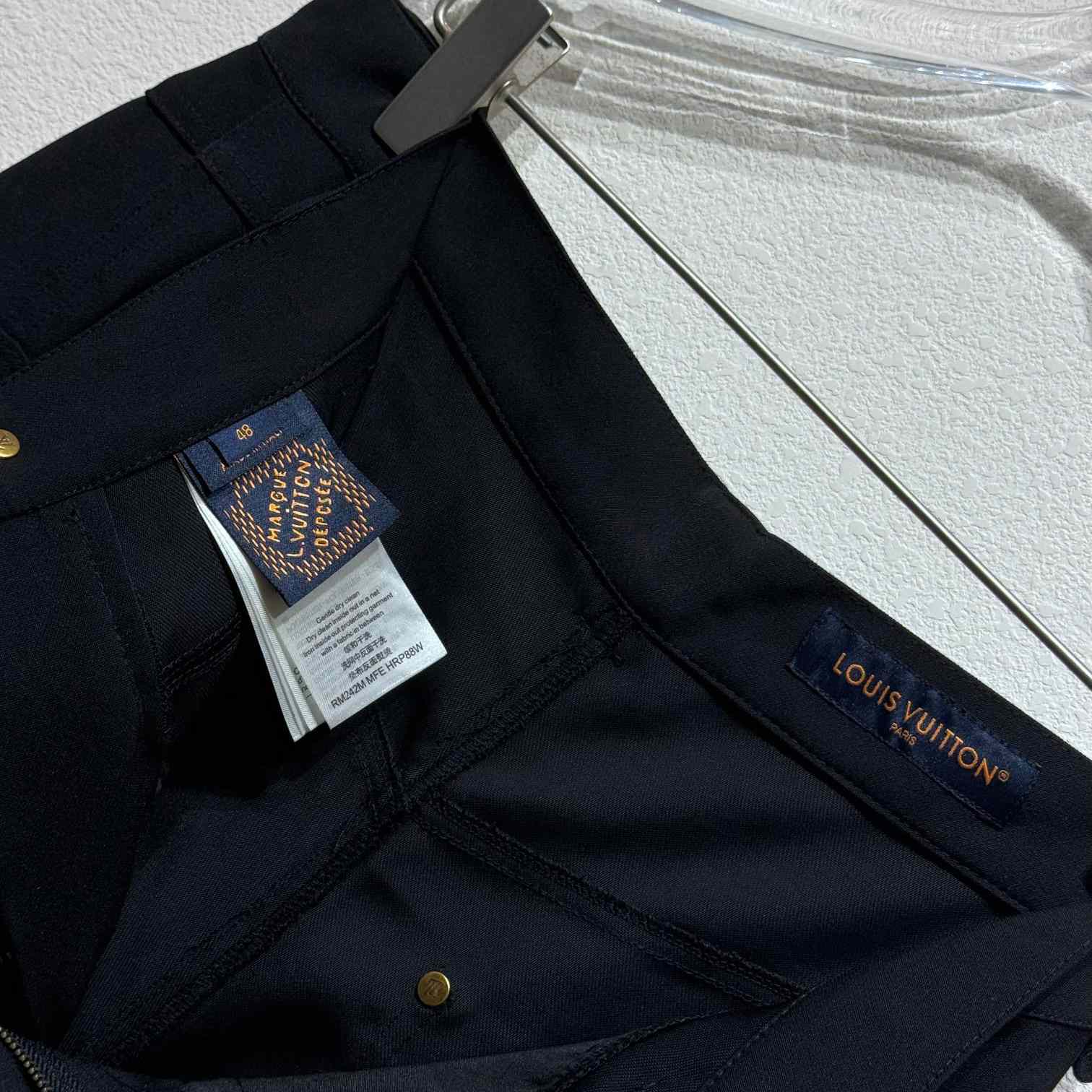 Louis Vuitton Tailored Wool Workwear Pants  1AFWR0 - 