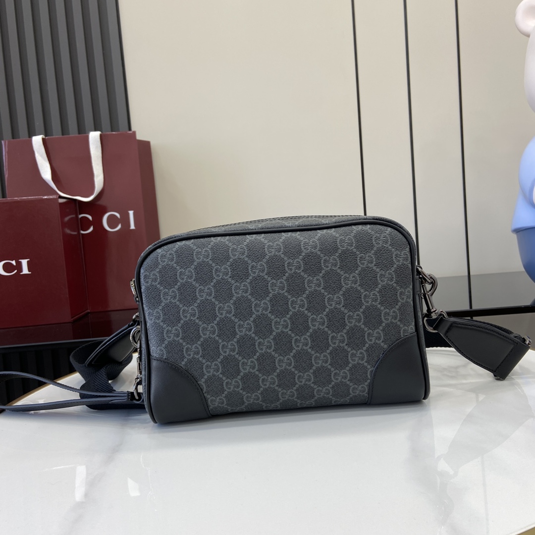 Gucci GG Emblem Small Crossbody Bag - PerfectKickZ