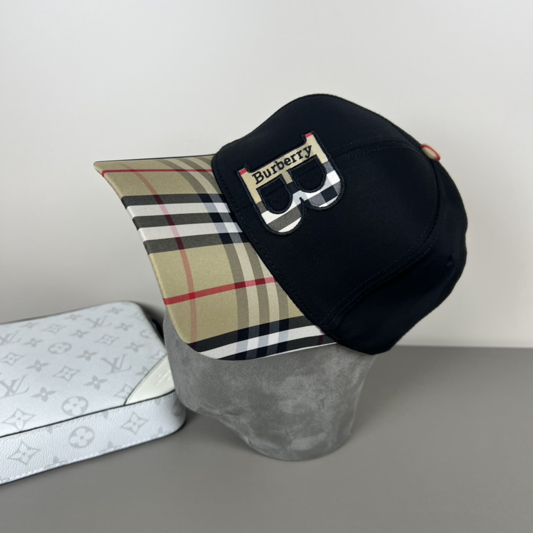 Burberry Baseball Cap - PerfectKickZ