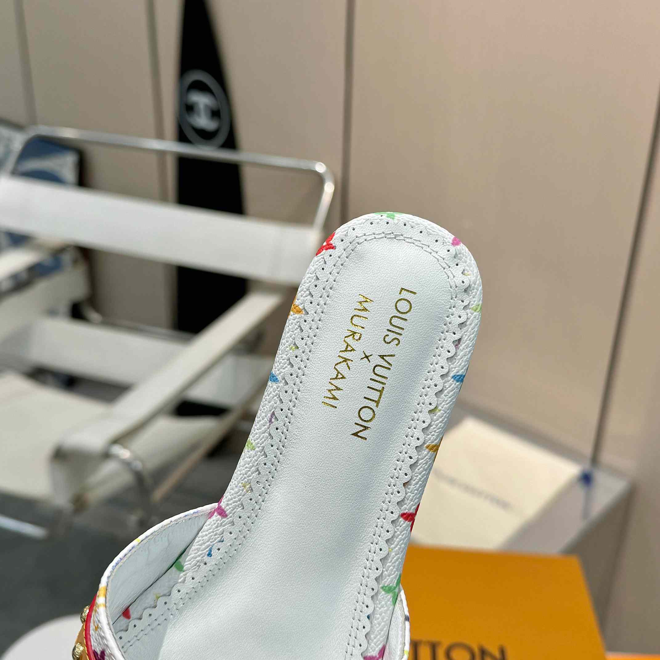 Louis Vuitton LV x TM 6AM Flat Mule   1AGZUV - PerfectKickZ