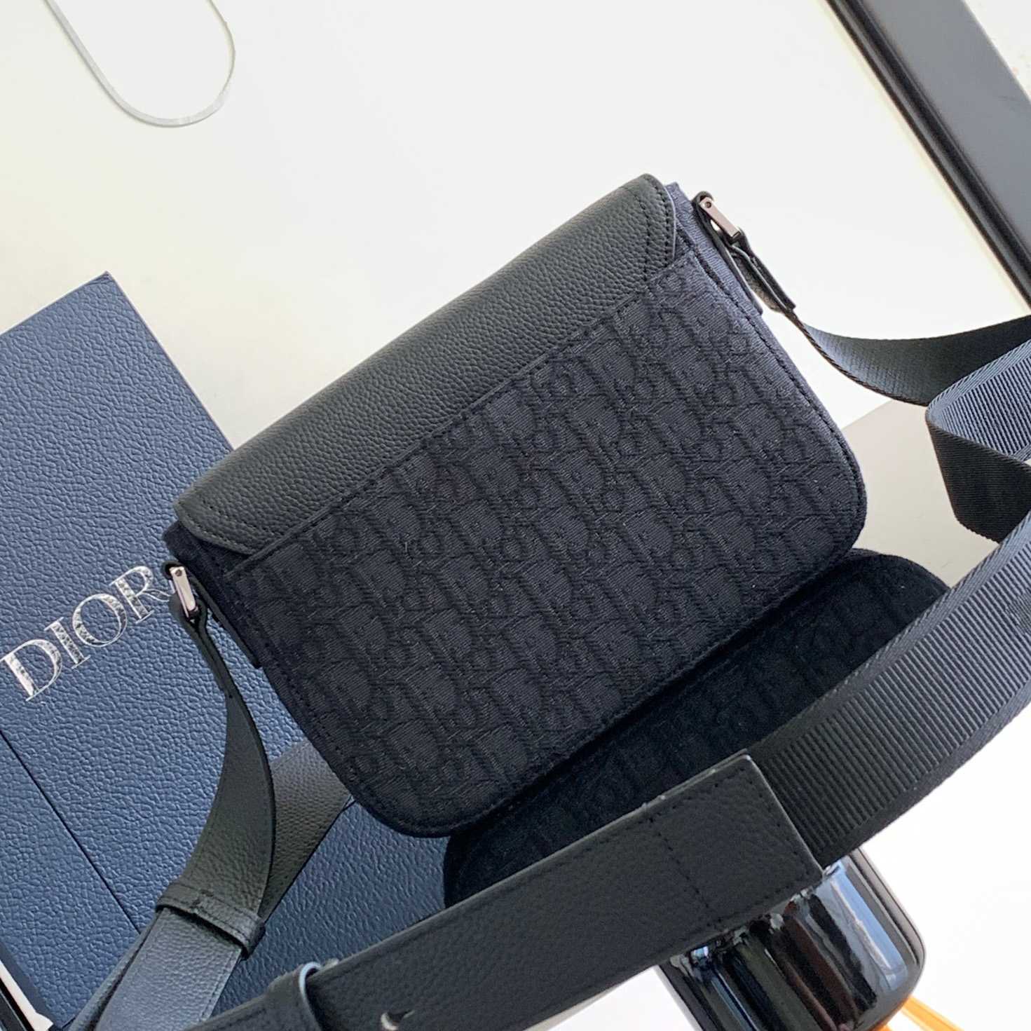 Dior Small Saddle Messenger Bag With Flap - PerfectKickZ