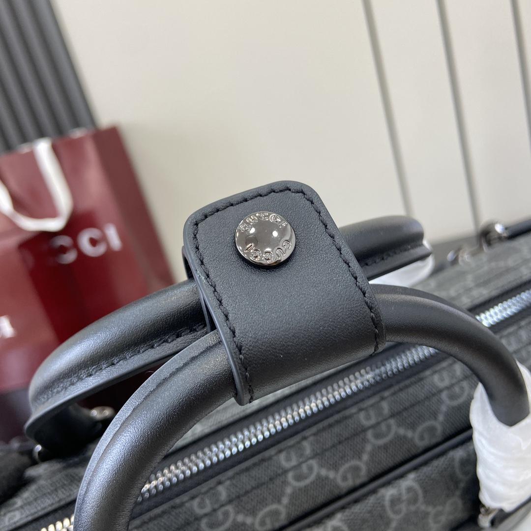 Gucci GG Emblem Medium Briefcase - PerfectKickZ