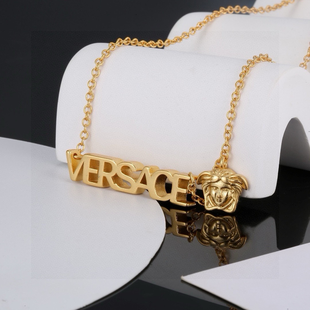 Versace Necklace - PerfectKickZ