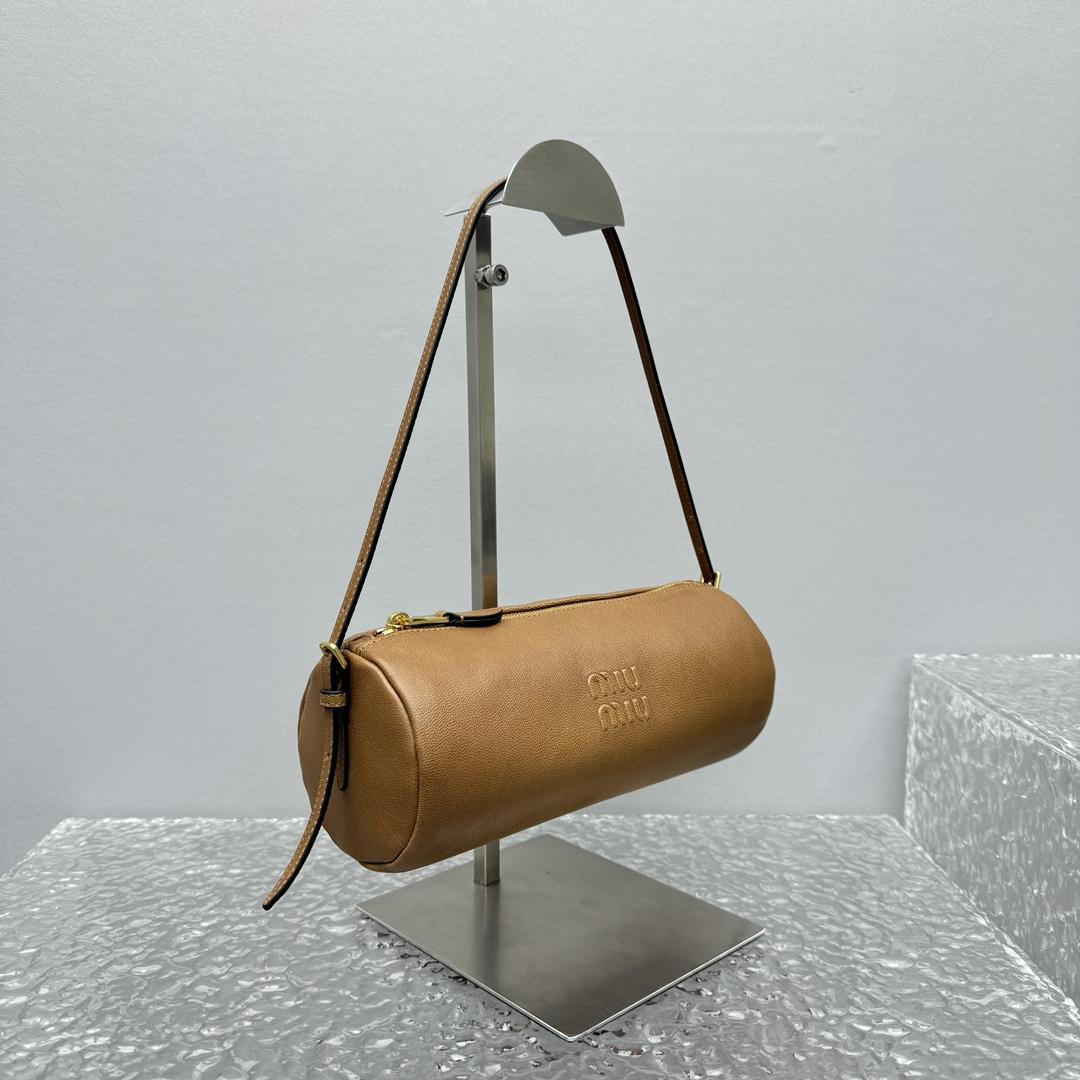 Miu Miu Nappa Leather Pouch - PerfectKickZ
