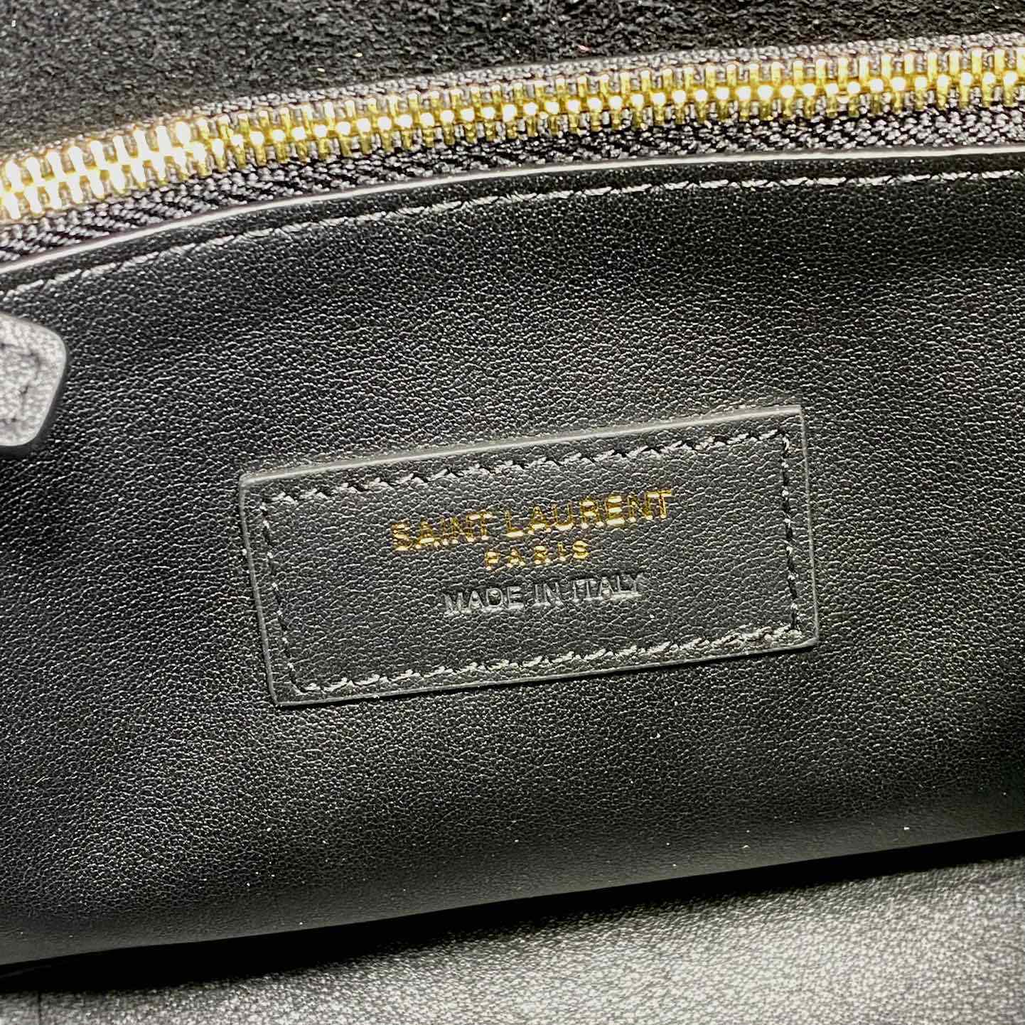Saint Laurent LE 5 À 7 Supple Small In Grained Leather - PerfectKickZ