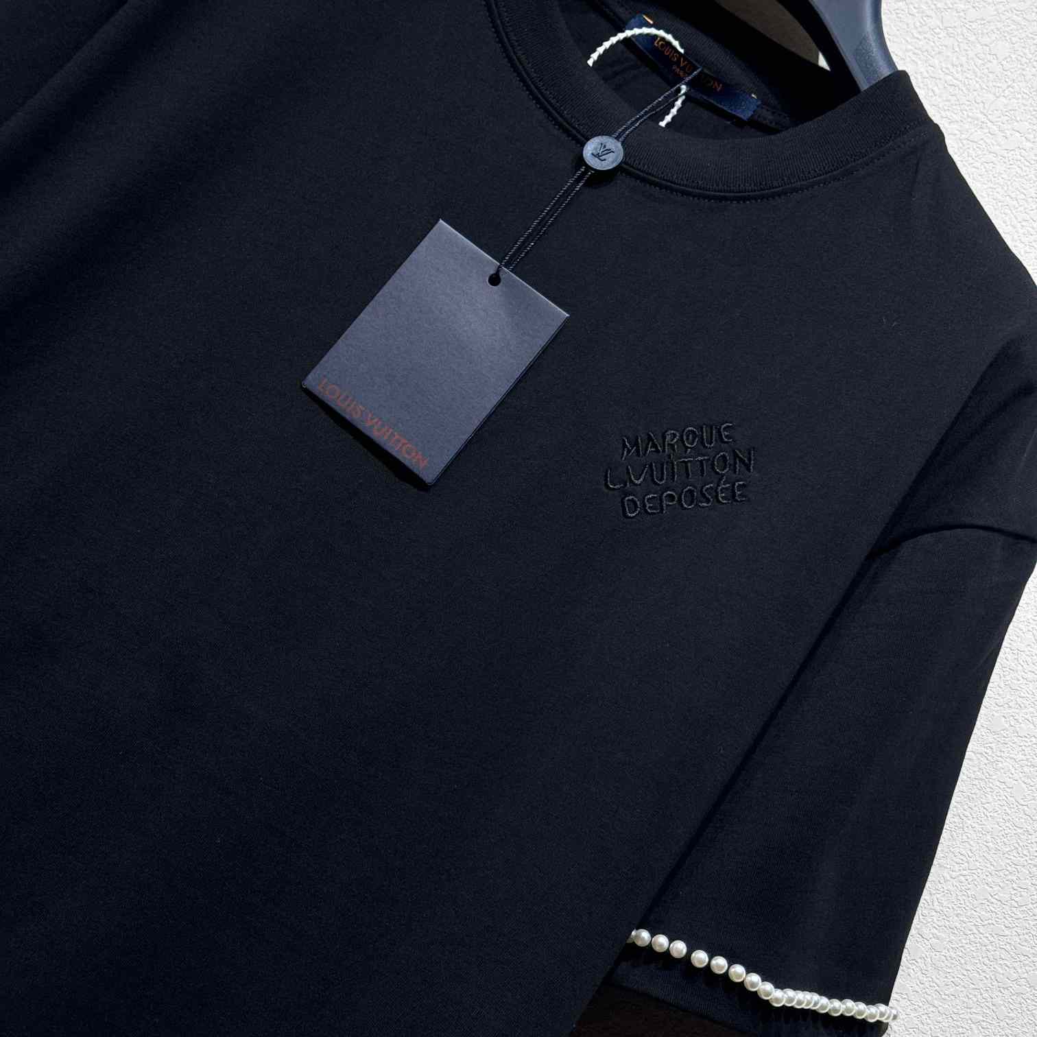 Louis Vuitton Pearl-Embellished Cotton T-Shirt   1AFXOY - PerfectKickZ