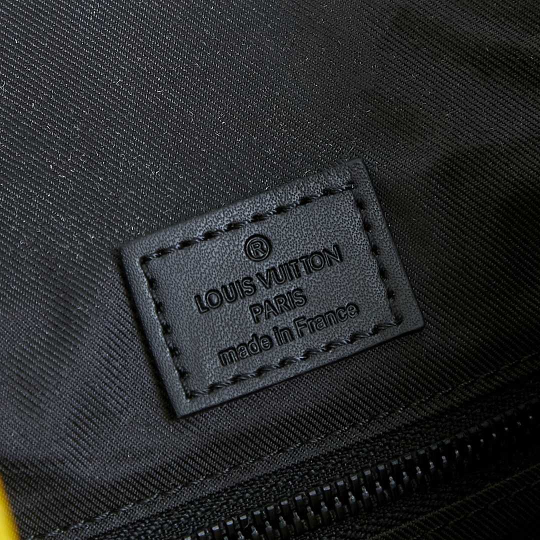 Louis Vuitton Christopher MM  M25016 - PerfectKickZ
