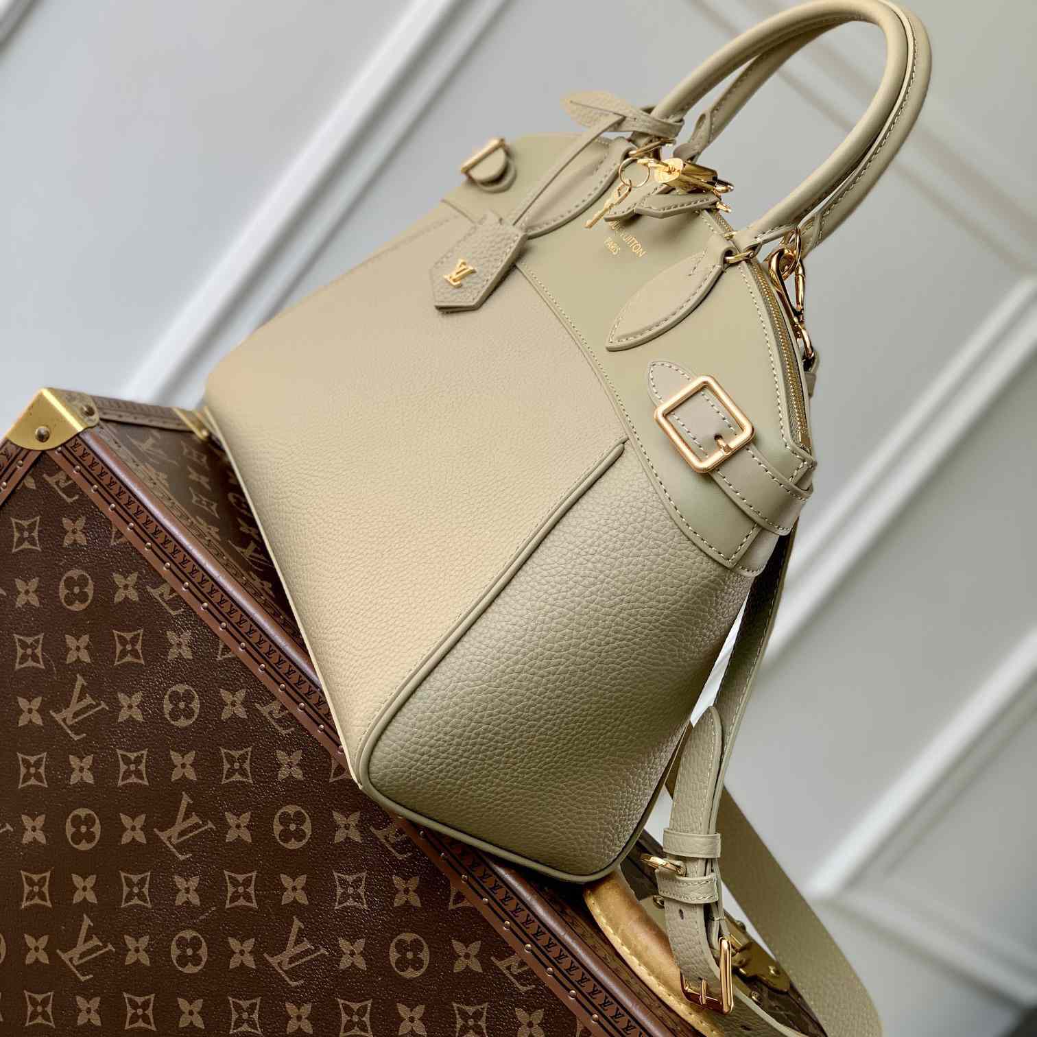 Louis Vuitton Vendôme MM  M11214 - PerfectKickZ