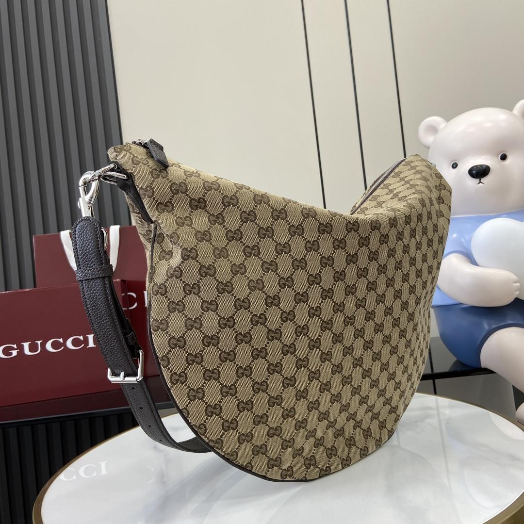 Gucci B Large Shoulder Bag - PerfectKickZ