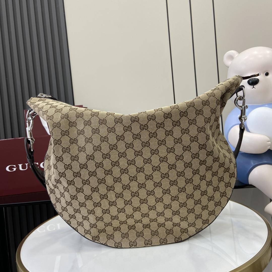 Gucci B Large Shoulder Bag - PerfectKickZ