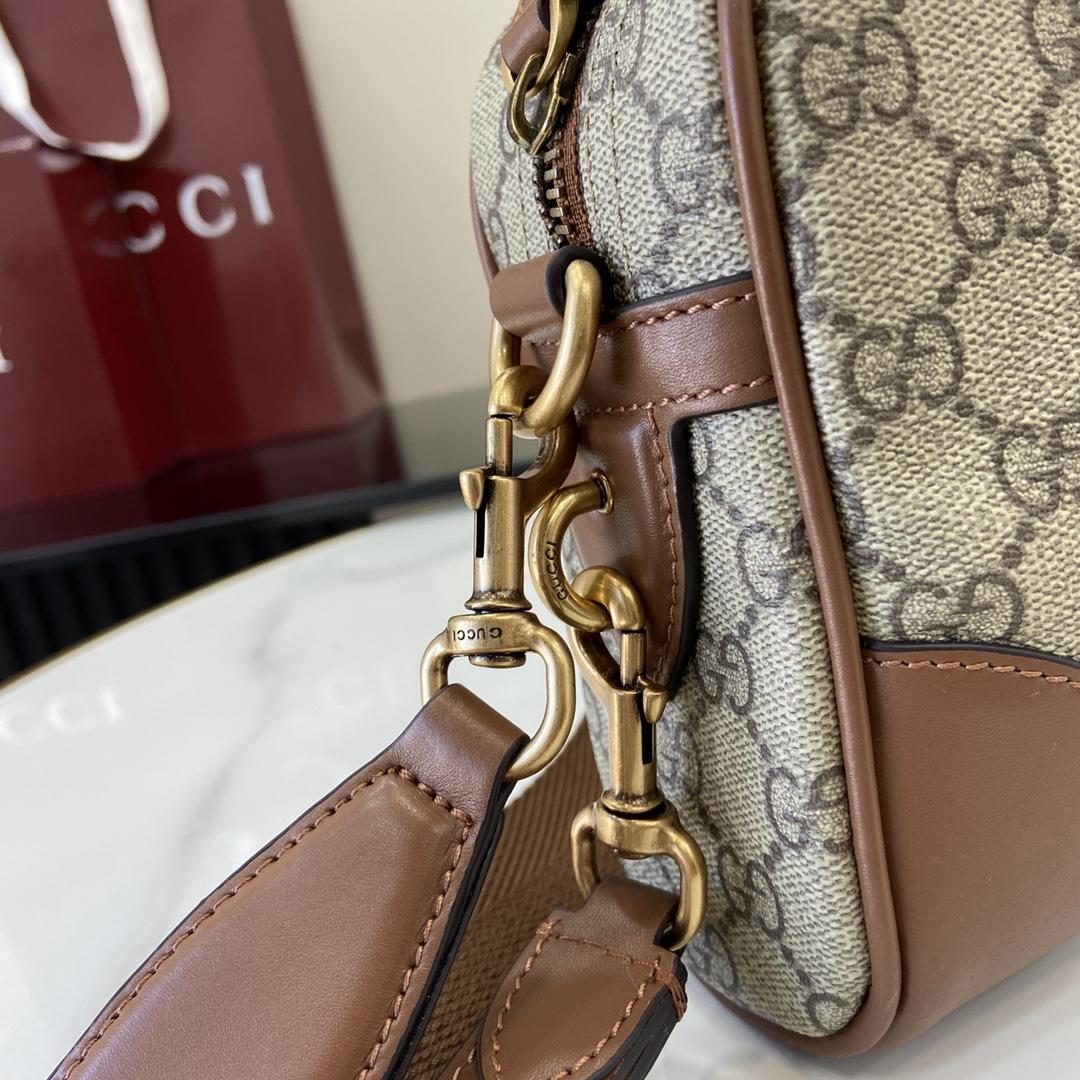 Gucci GG Emblem Small Crossbody Bag - PerfectKickZ