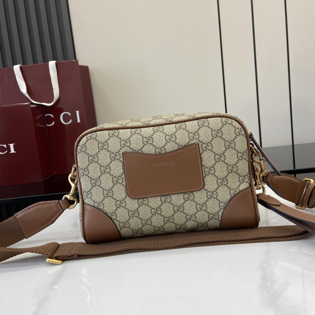 Gucci GG Emblem Small Crossbody Bag - PerfectKickZ