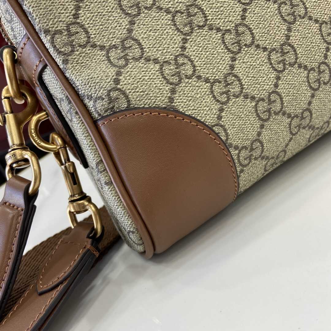 Gucci GG Emblem Small Crossbody Bag - PerfectKickZ