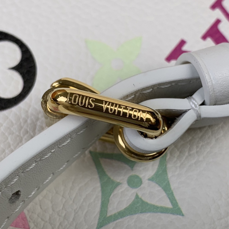Louis Vuitton LV x TM Side Trunk MM  M14046 - PerfectKickZ
