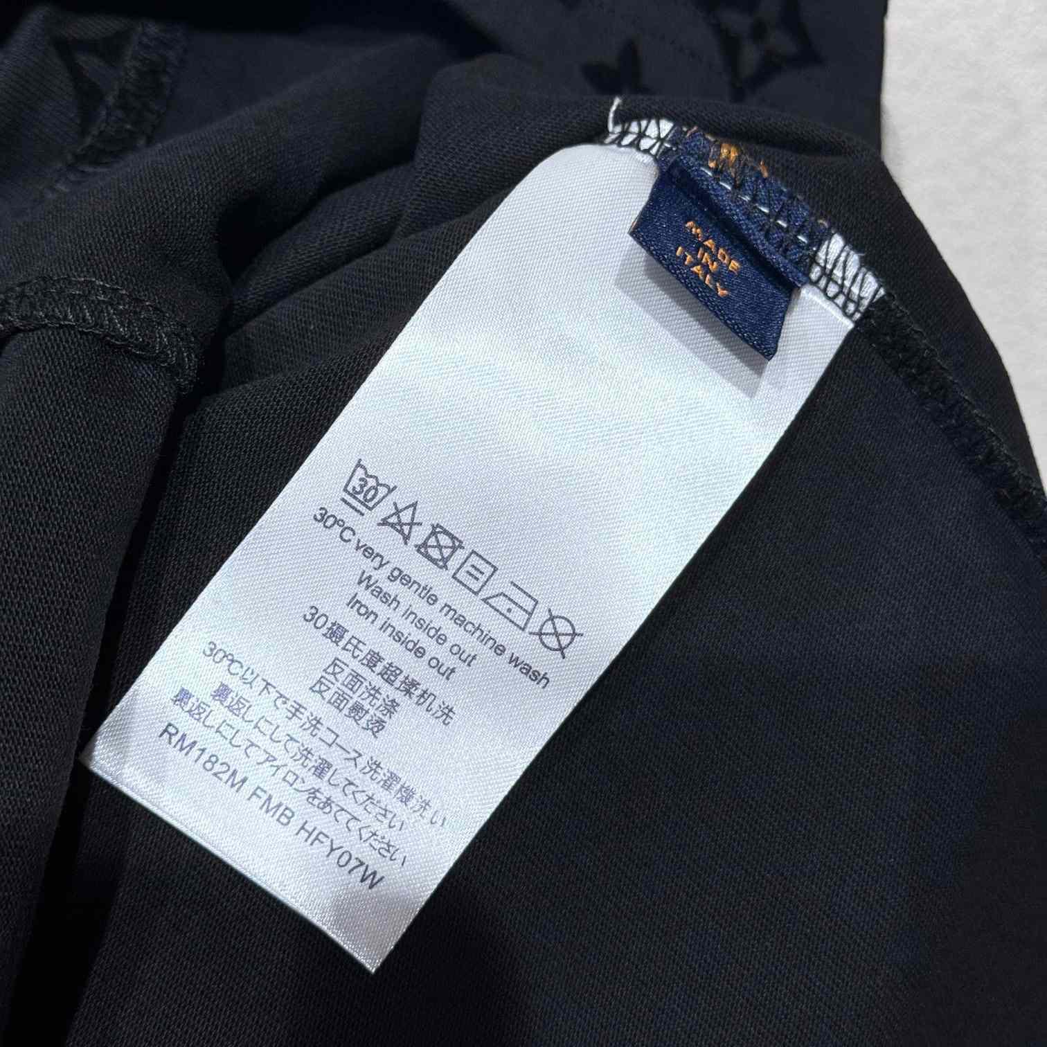 Louis Vuitton Monogram T-Shirt - PerfectKickZ