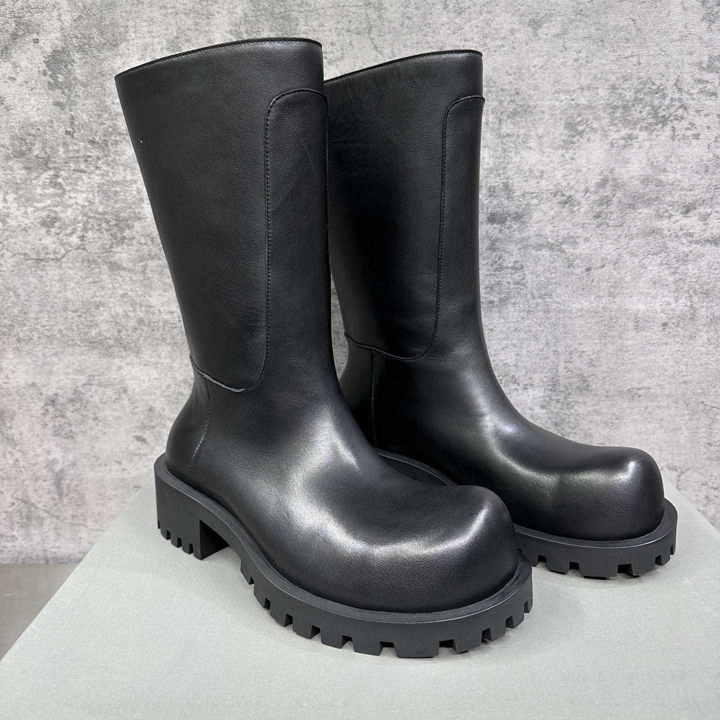 Balenciaga Hummer Boot - PerfectKickZ