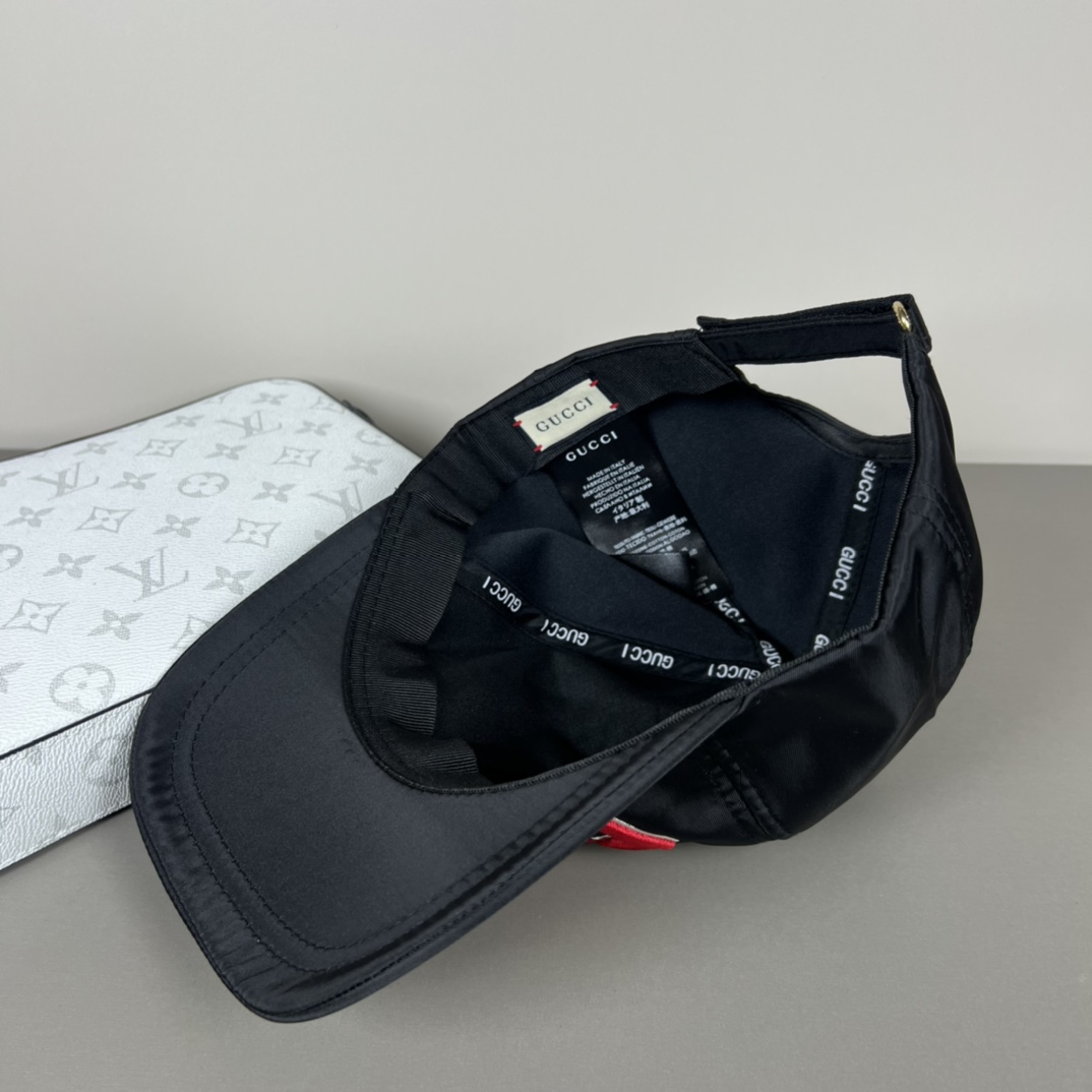 Gucci Baseball Cap - PerfectKickZ