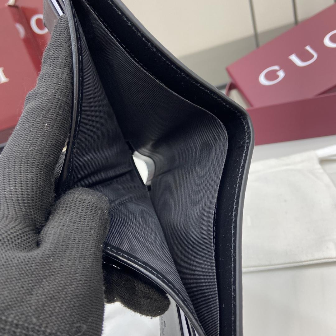 Gucci Maxi GG Bi-fold Wallet - PerfectKickZ