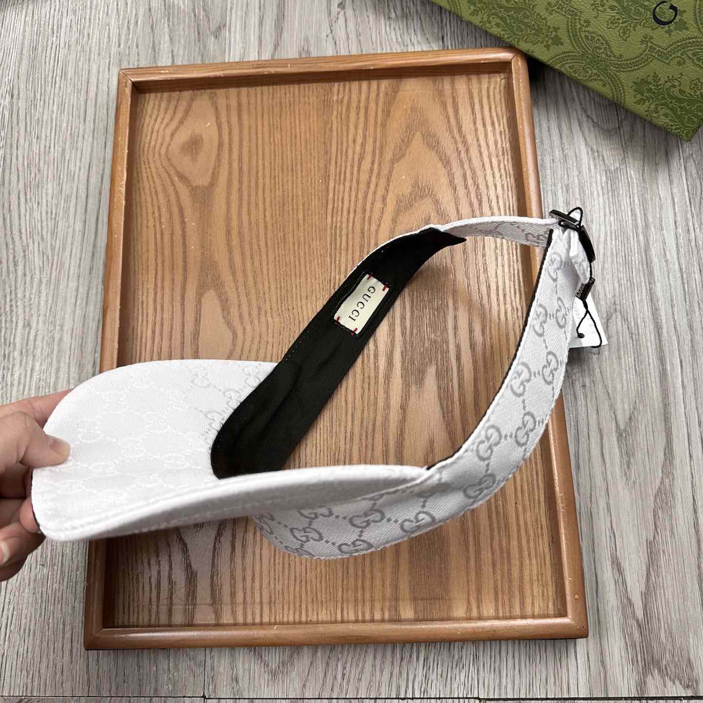 Gucci Original GG Canvas Visor With Web - 