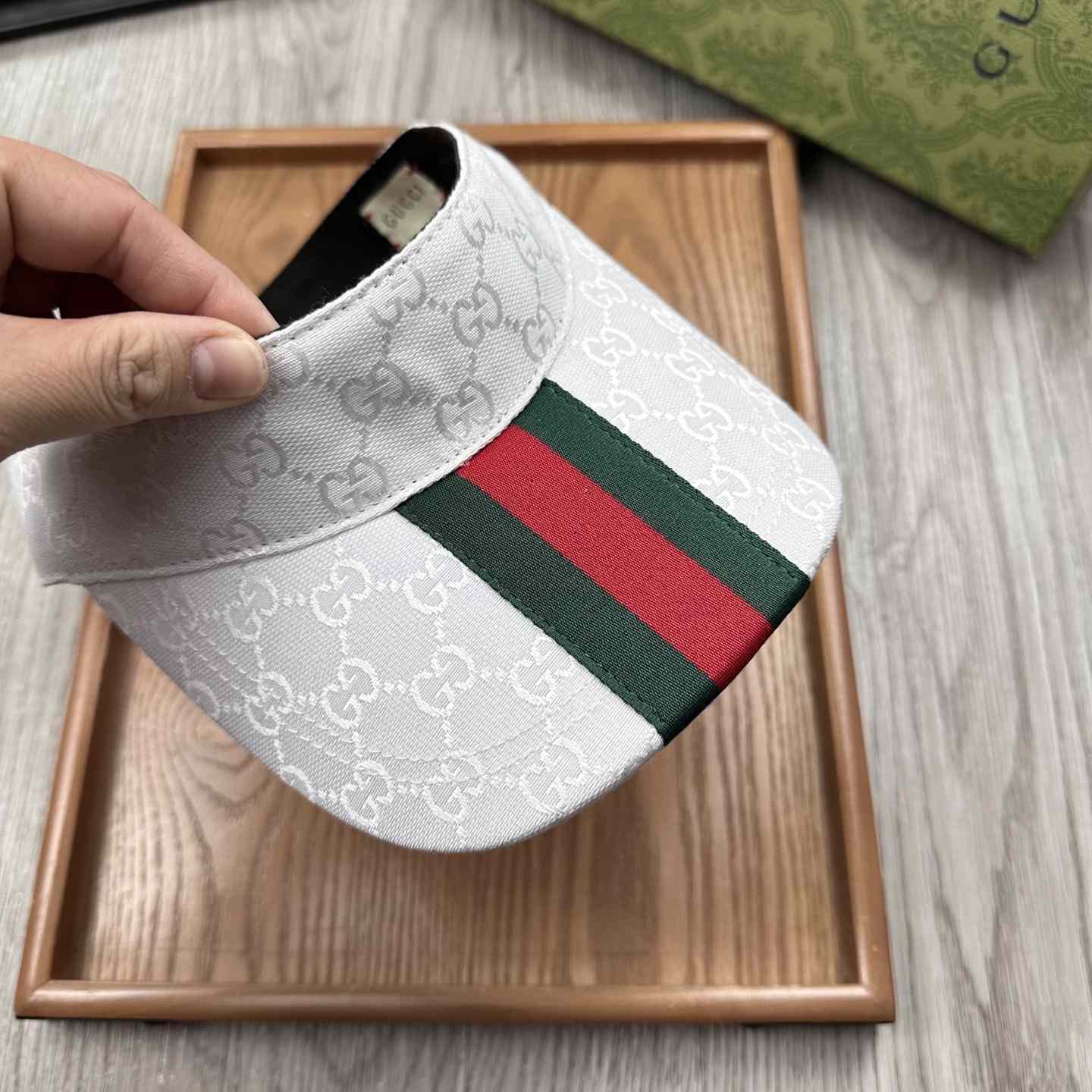 Gucci Original GG Canvas Visor With Web - 