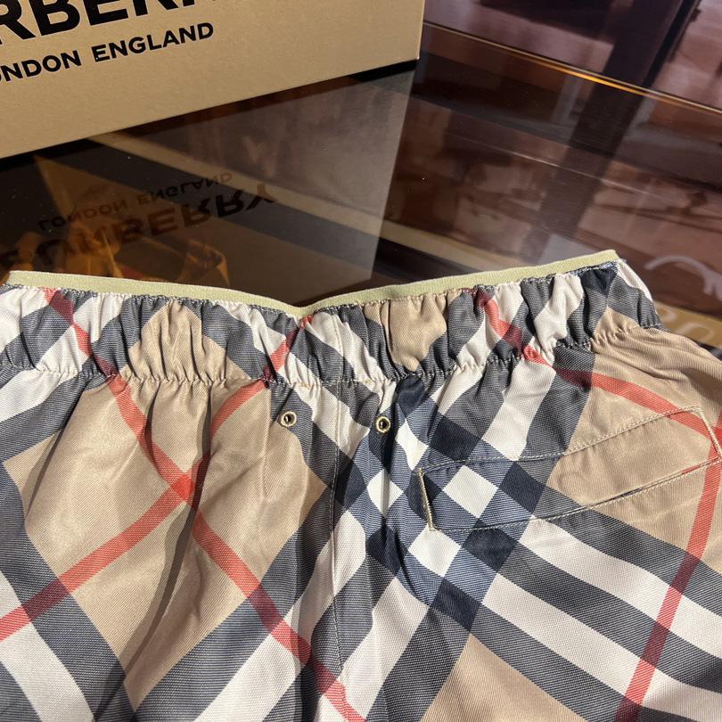 Burberry Shorts    - PerfectKickZ