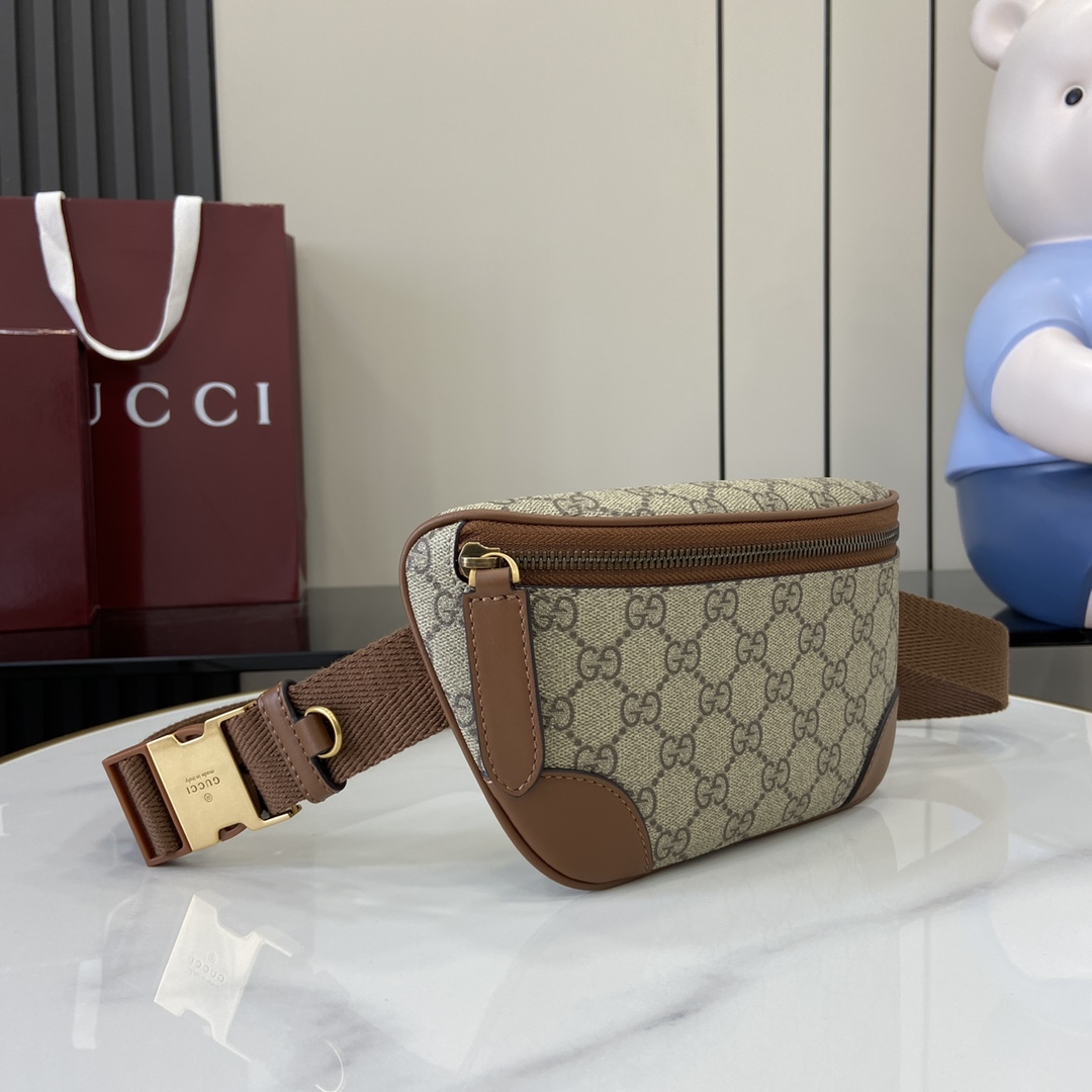 Gucci GG Emblem Small Belt Bag - PerfectKickZ