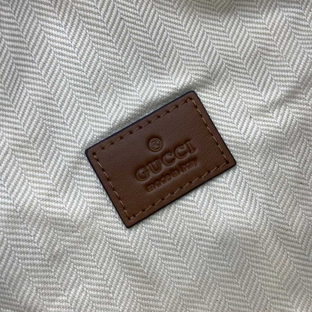 Gucci GG Emblem Small Belt Bag - PerfectKickZ