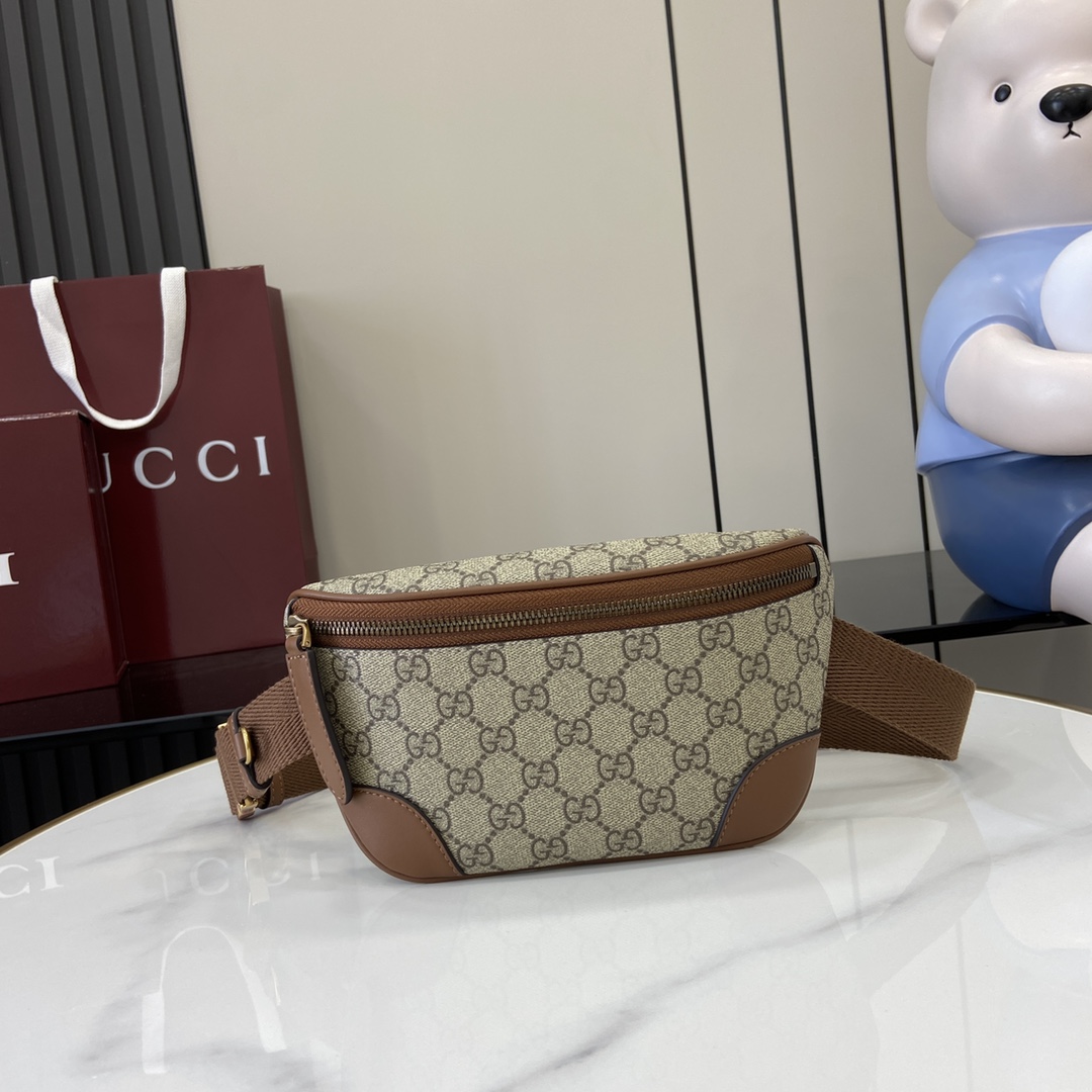 Gucci GG Emblem Small Belt Bag - PerfectKickZ