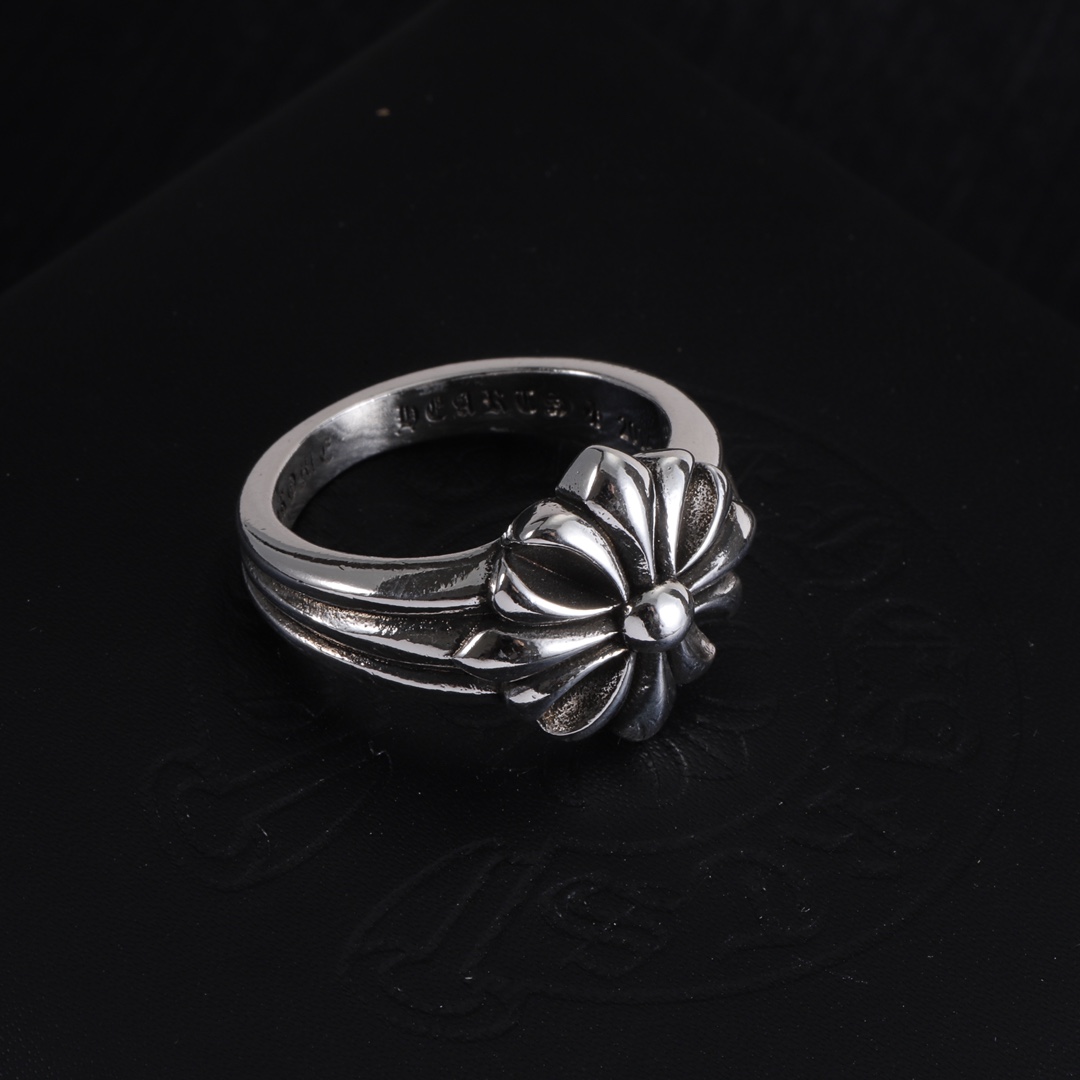Chrome Heart Ring - PerfectKickZ