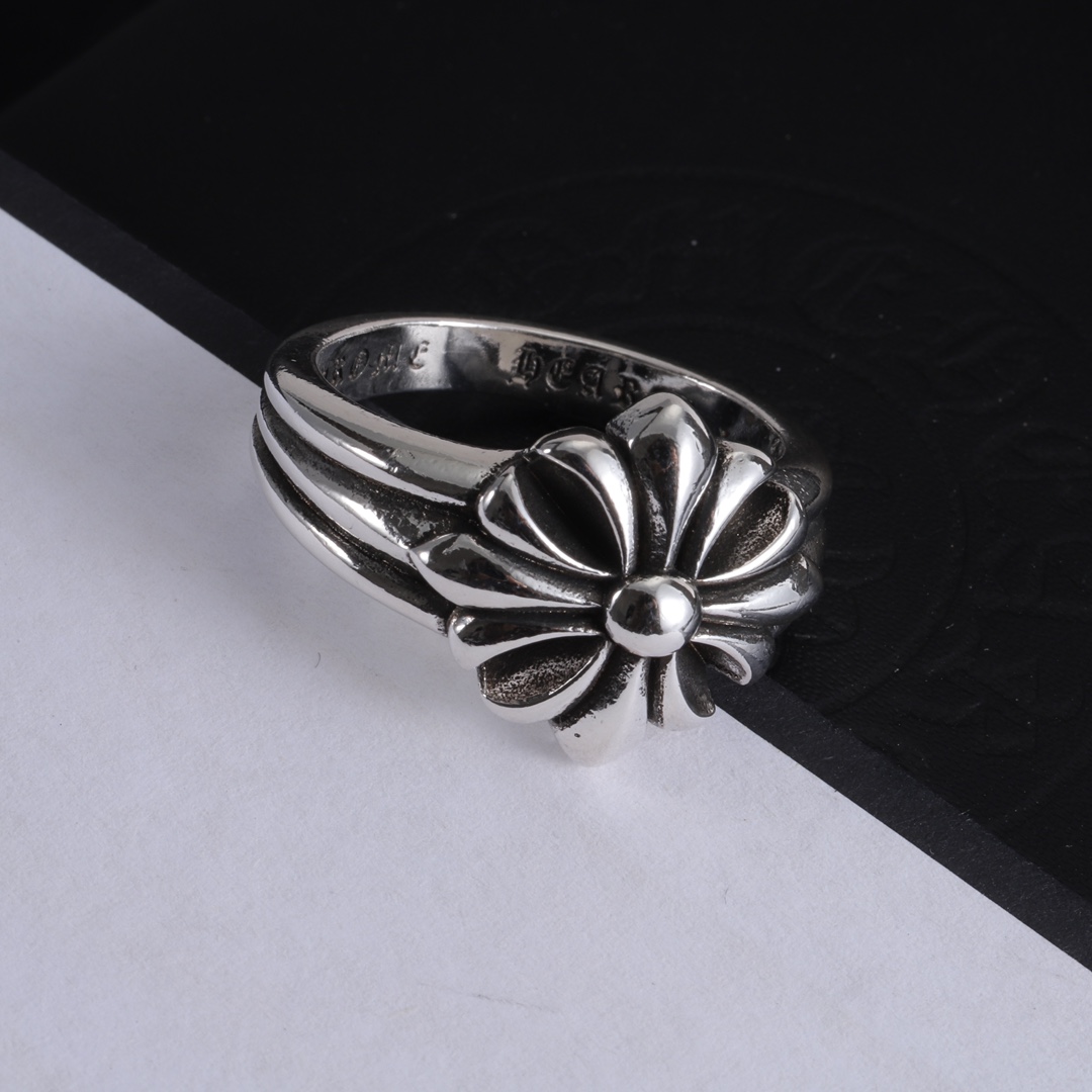 Chrome Heart Ring - PerfectKickZ