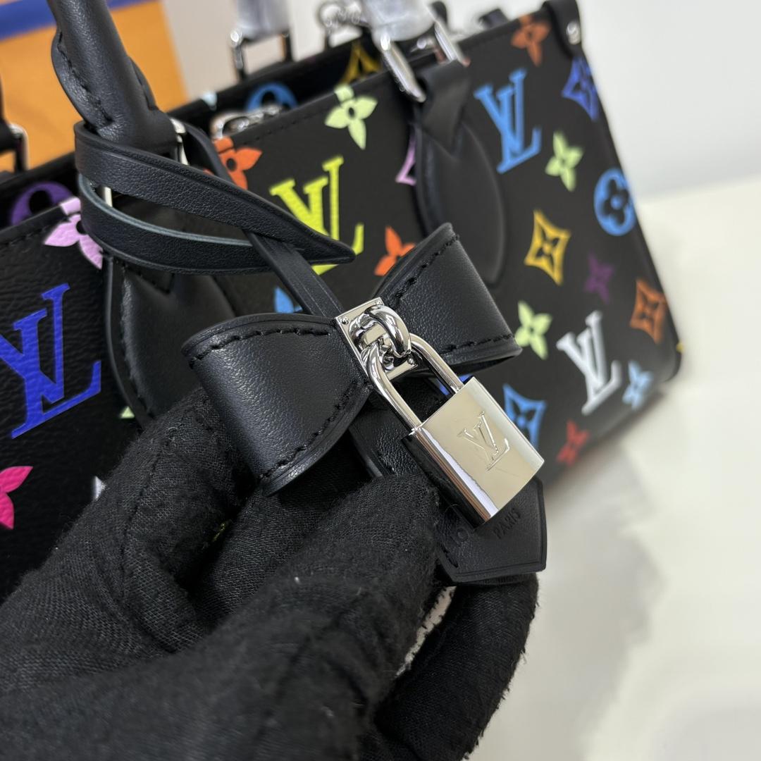 Louis Vuitton LV x TM OnTheGo East West Chain   M13260 - PerfectKickZ