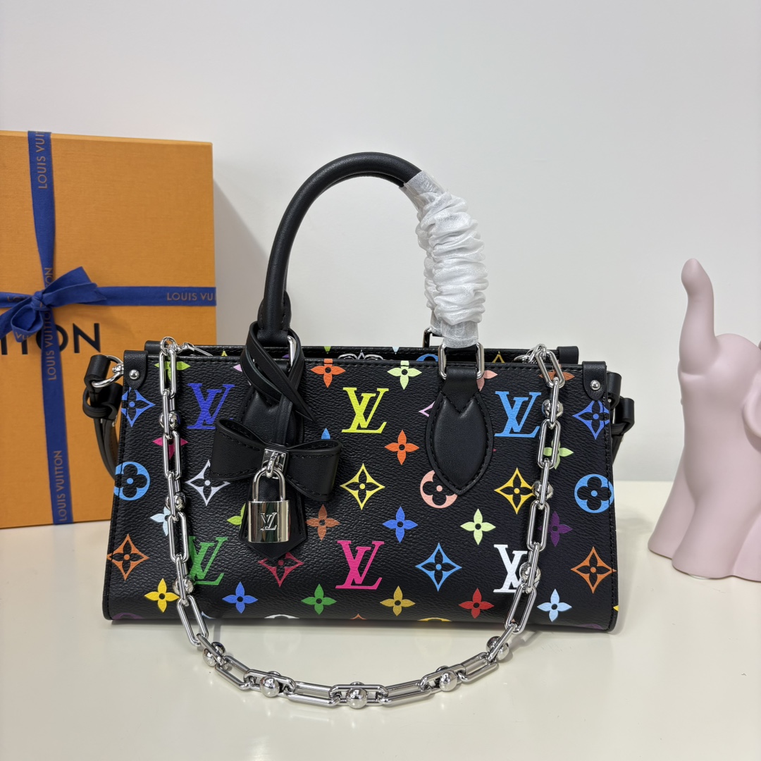 Louis Vuitton LV x TM OnTheGo East West Chain   M13260 - PerfectKickZ