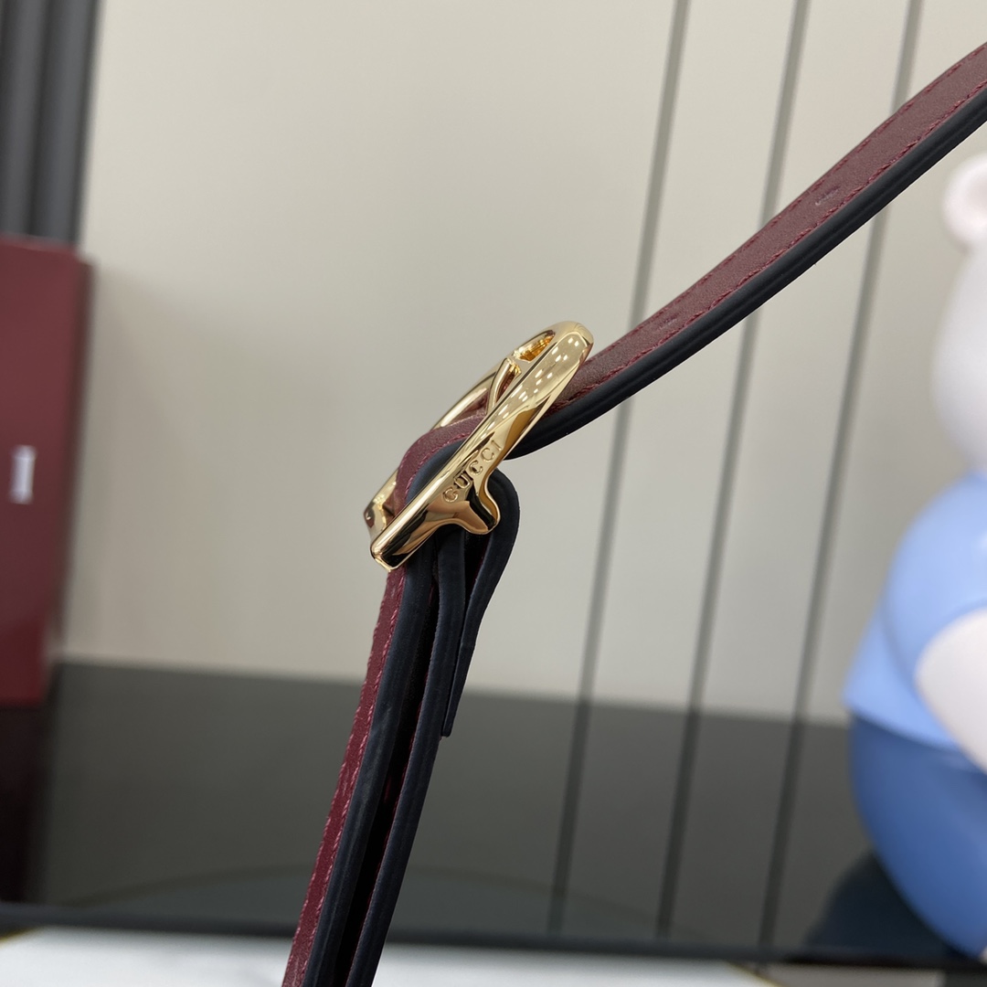 Gucci 73 Mini Bucket Bag - PerfectKickZ