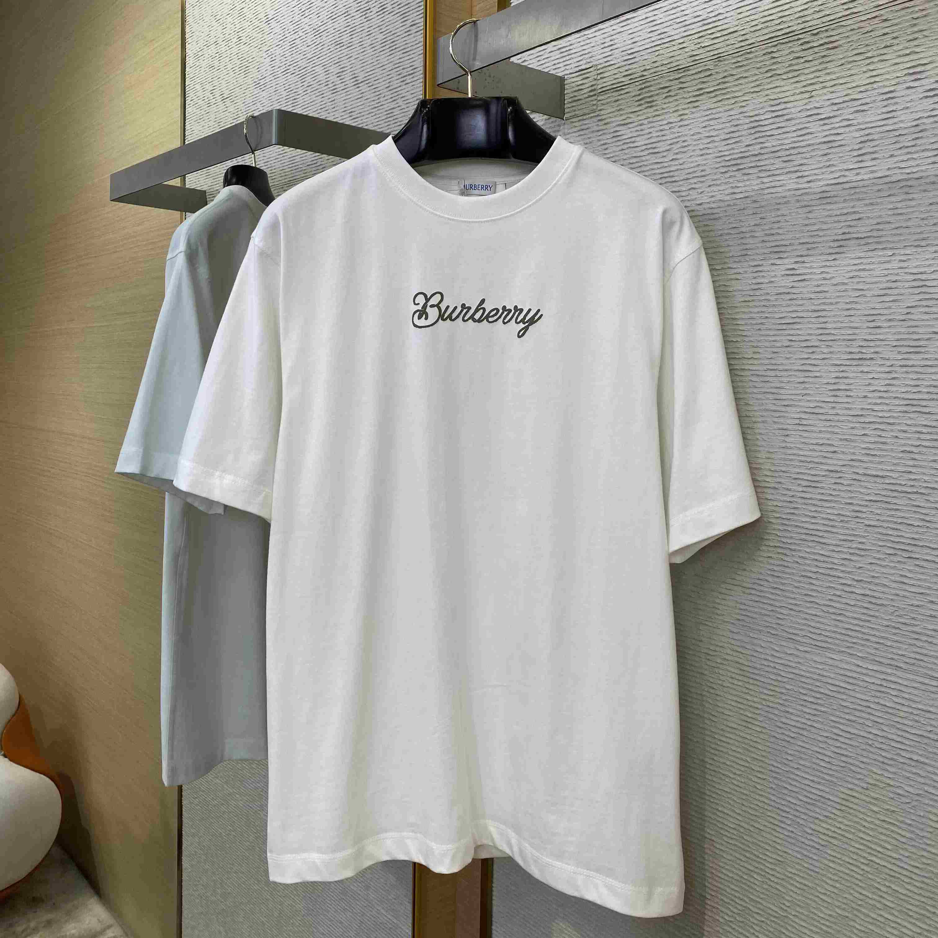 Burberry Surfer Knight Cotton T-shirt - PerfectKickZ