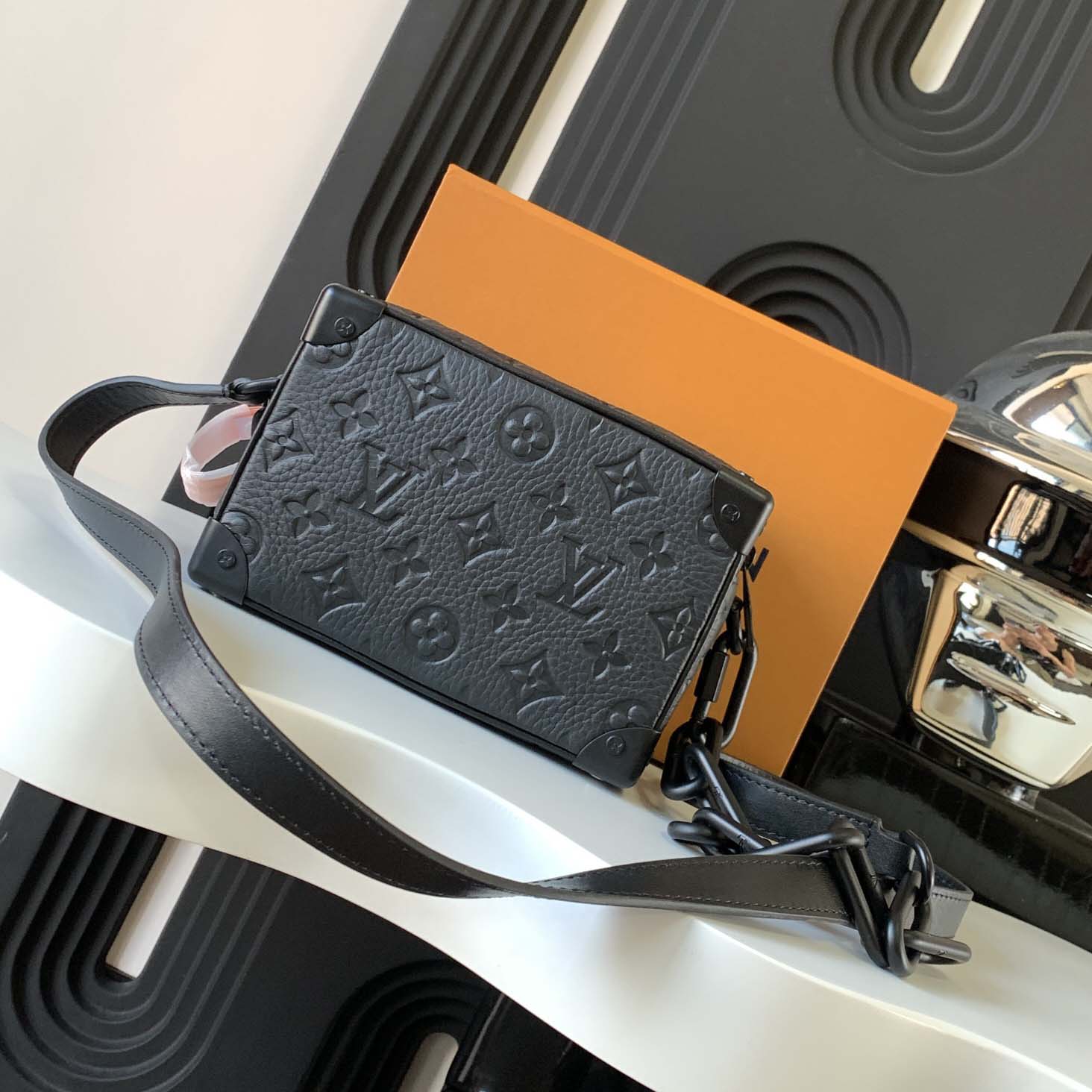 Louis Vuitton Mini Soft Trunk   M55702 - 