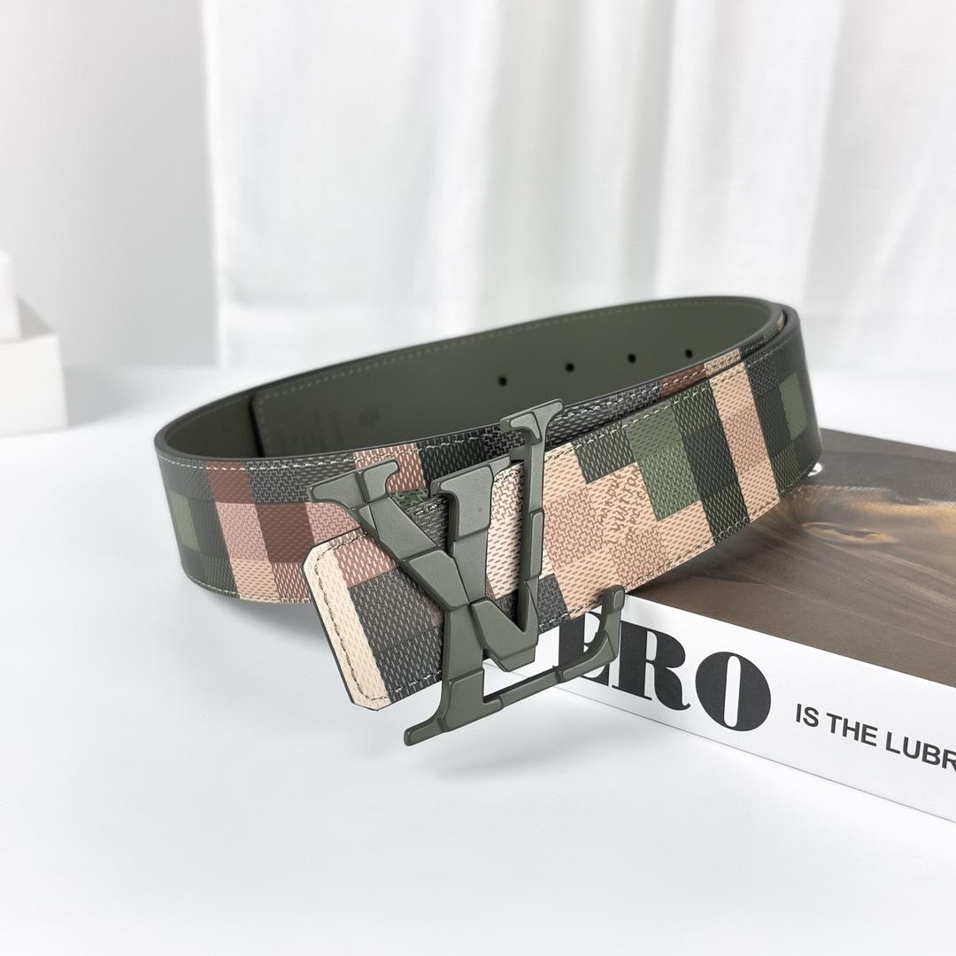Louis Vuitton LV Mega Pixel 40mm Reversible Belt - PerfectKickZ