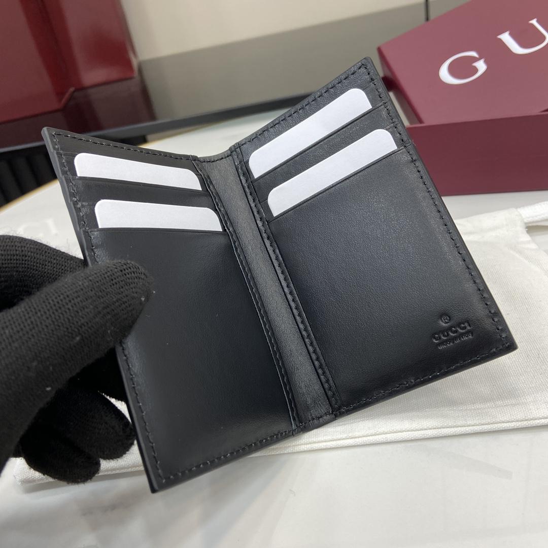 Gucci Maxi GG Card Case - 