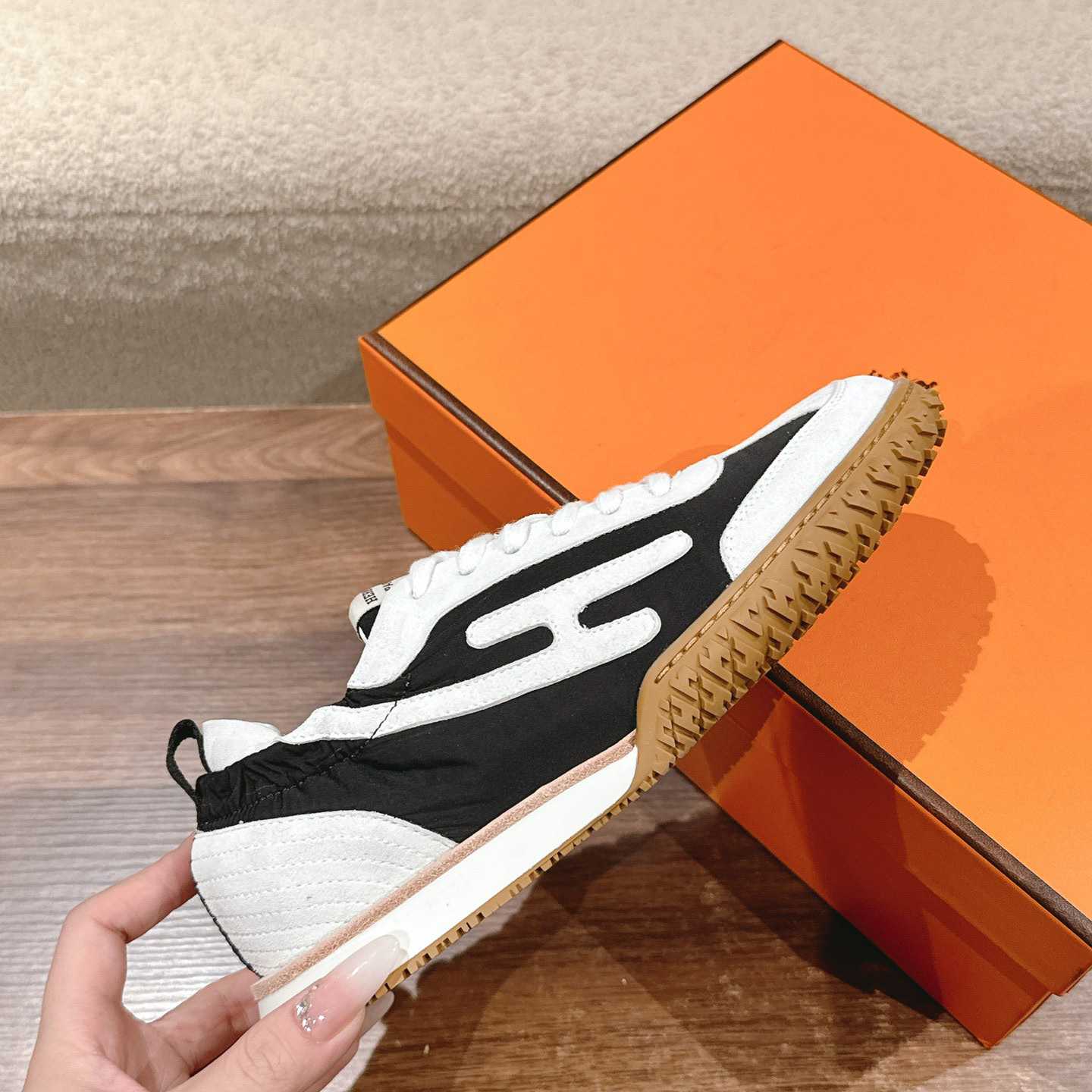 Hermes Jet Sneaker - PerfectKickZ