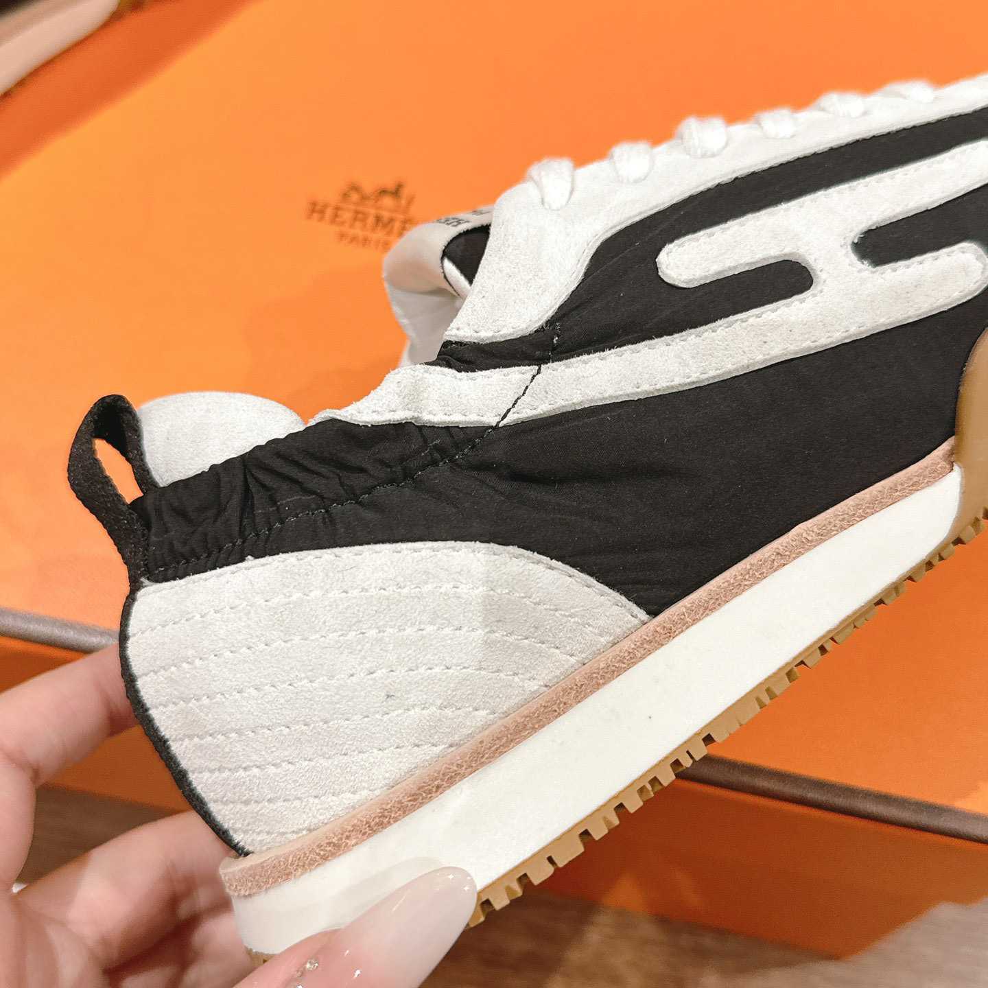 Hermes Jet Sneaker - PerfectKickZ