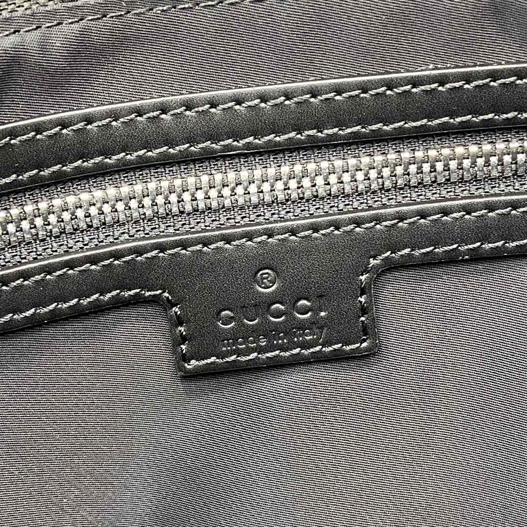 Gucci Medium GG Crossbody Bag With Web - PerfectKickZ