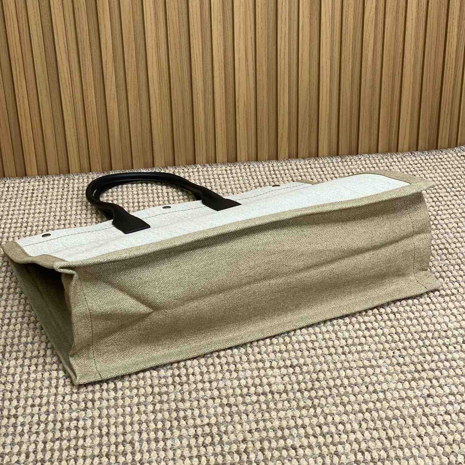 Saint Laurent Rive Gauche Tote In Canvas - 