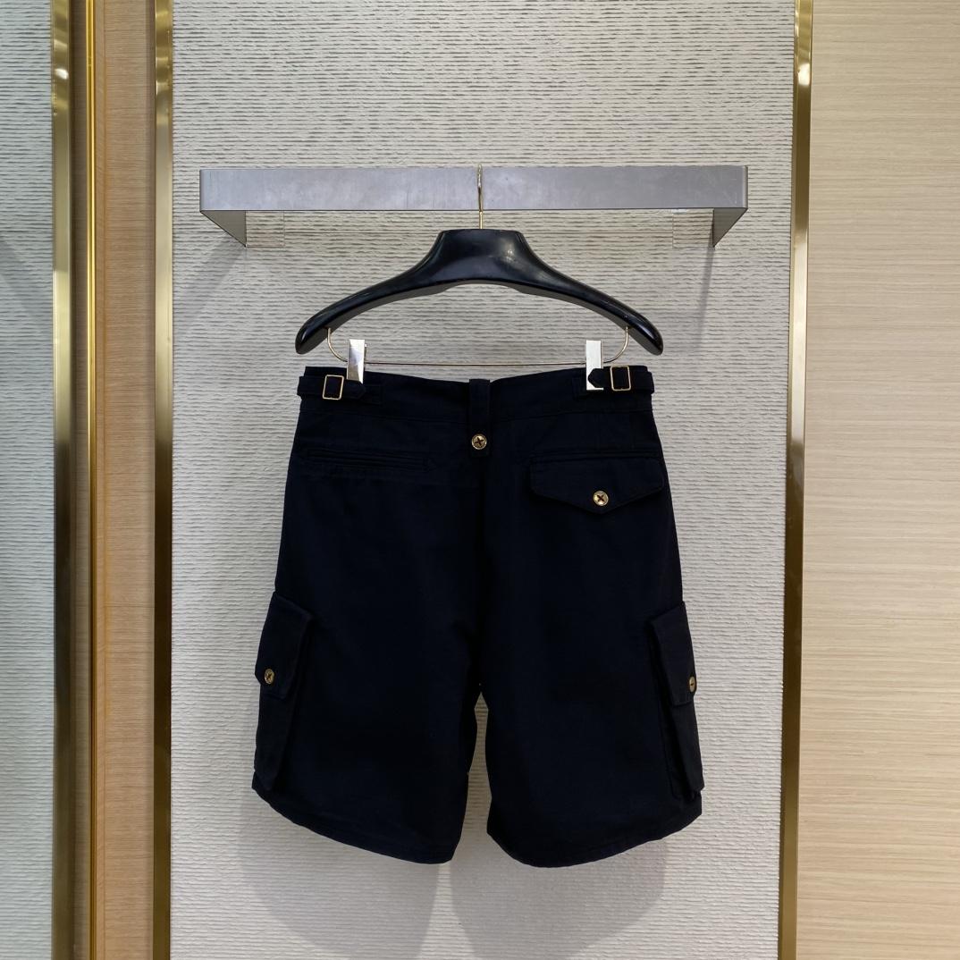Louis Vuitton Cotton Utility Cargo Shorts   1AFJ54 - PerfectKickZ