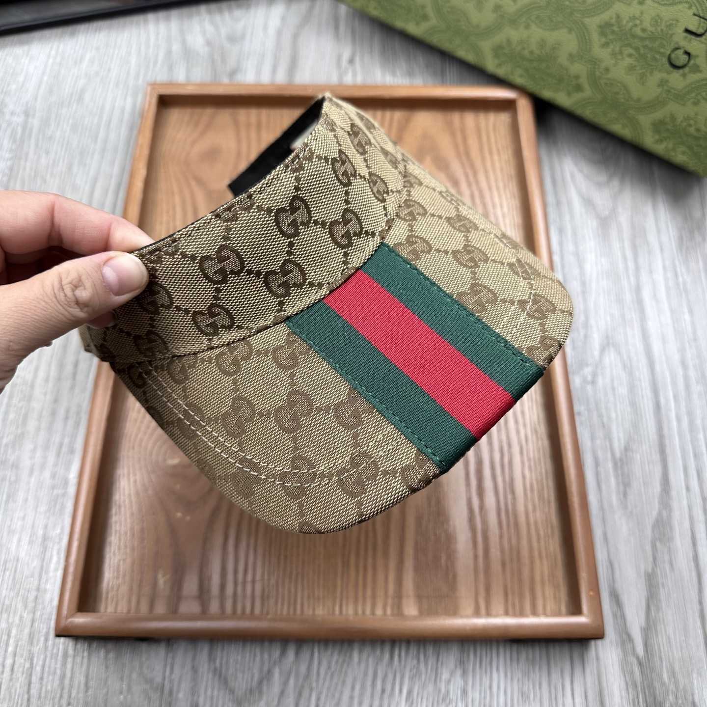 Gucci Original GG Canvas Visor With Web - 