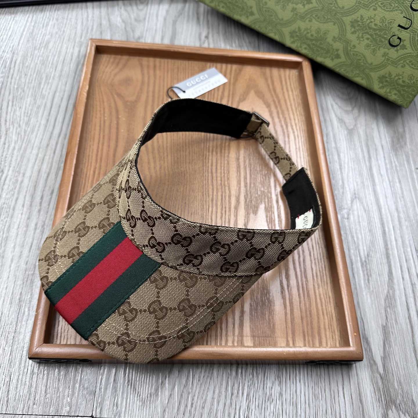 Gucci Original GG Canvas Visor With Web - 