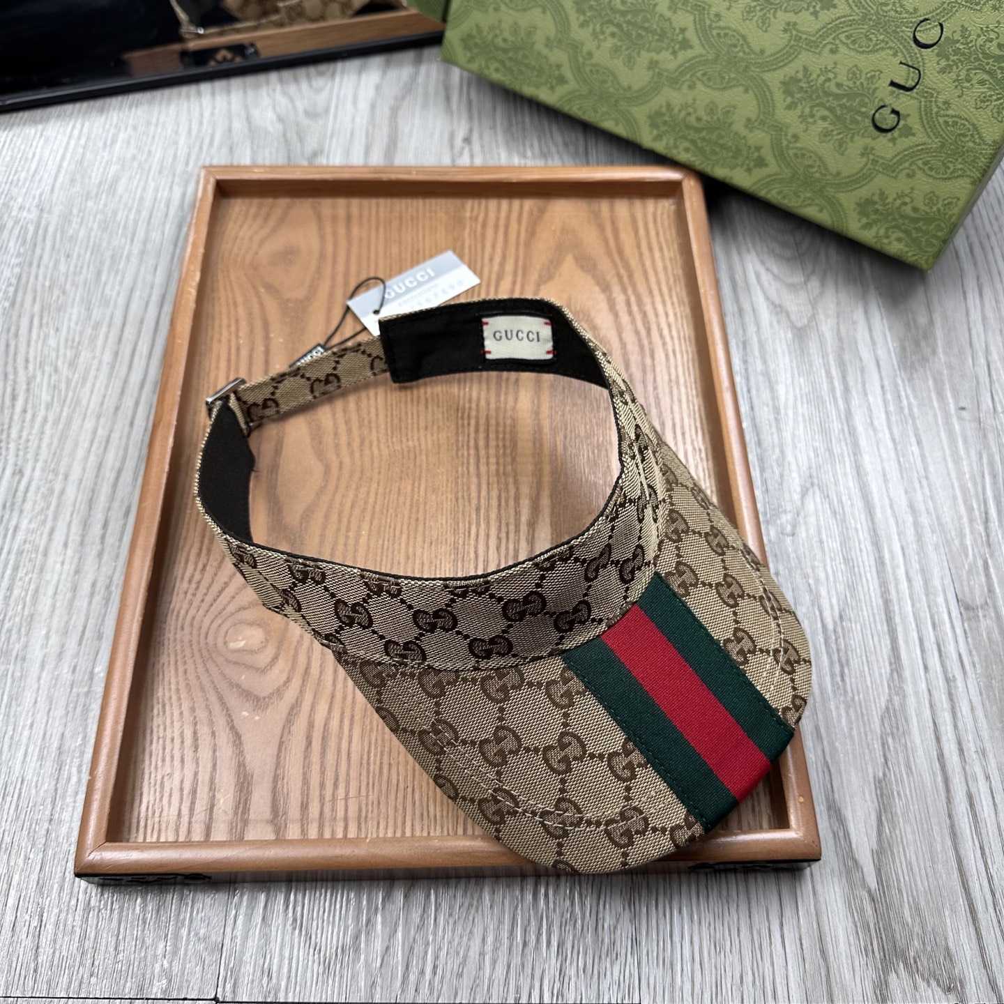 Gucci Original GG Canvas Visor With Web - 