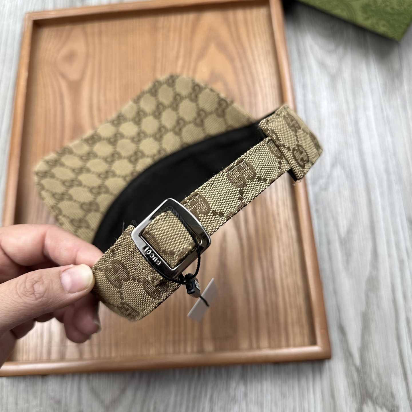 Gucci Original GG Canvas Visor With Web - 