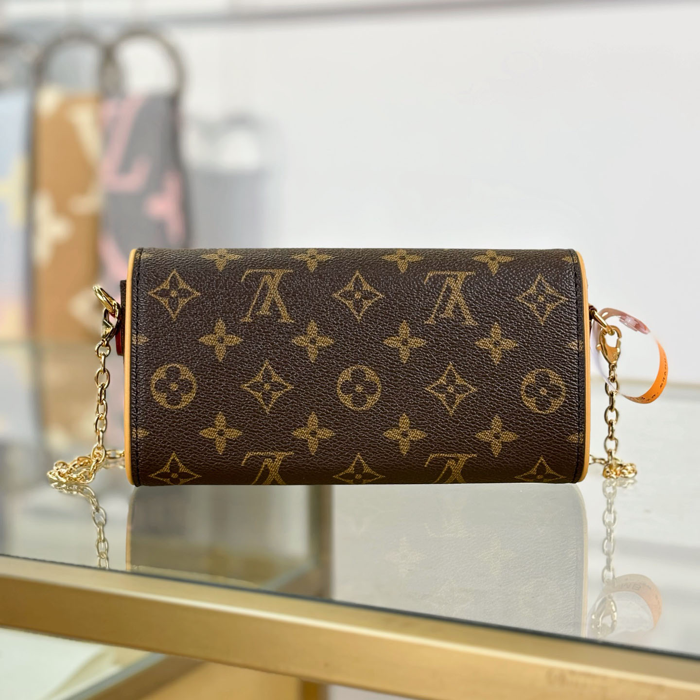  Louis Vuitton Pochette Camille   M13566 - PerfectKickZ