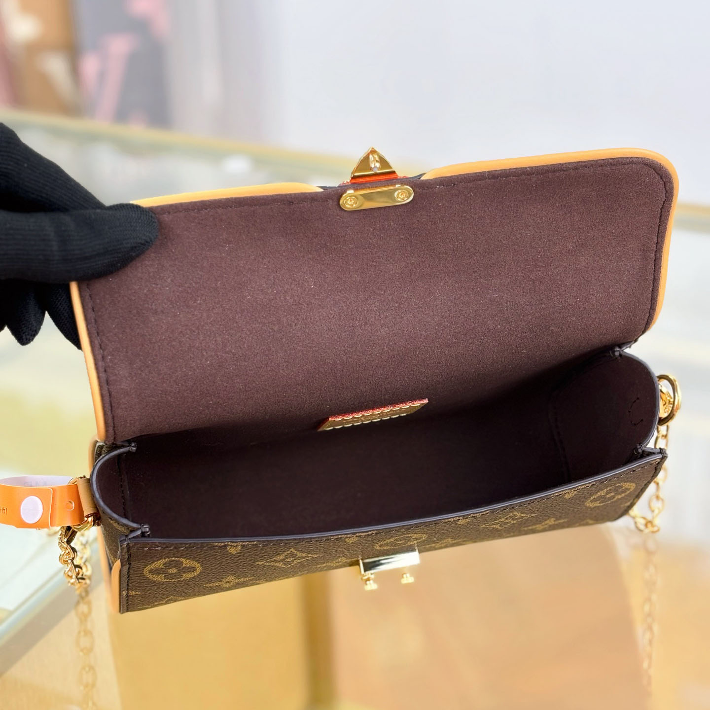  Louis Vuitton Pochette Camille   M13566 - PerfectKickZ