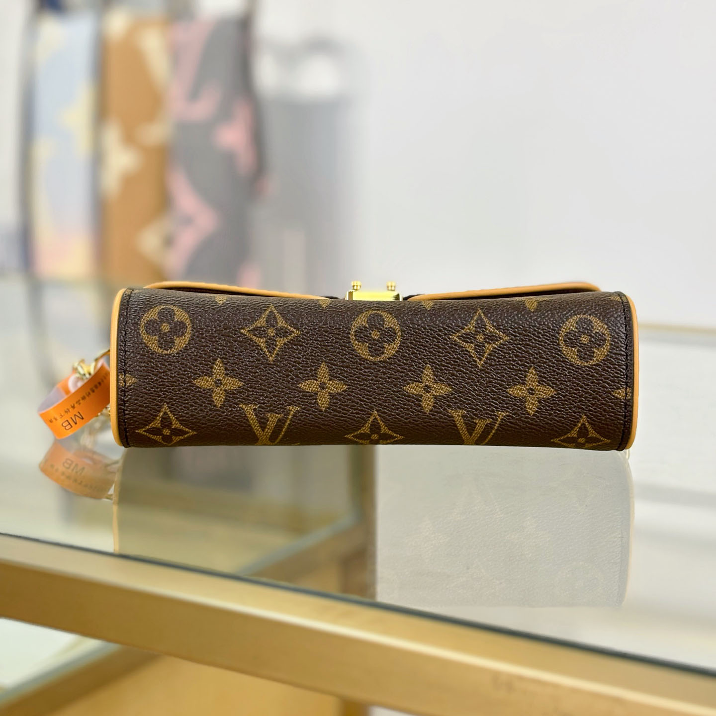  Louis Vuitton Pochette Camille   M13566 - PerfectKickZ